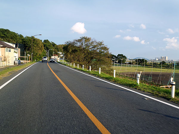 旧読売ジャイアンツ練習場前